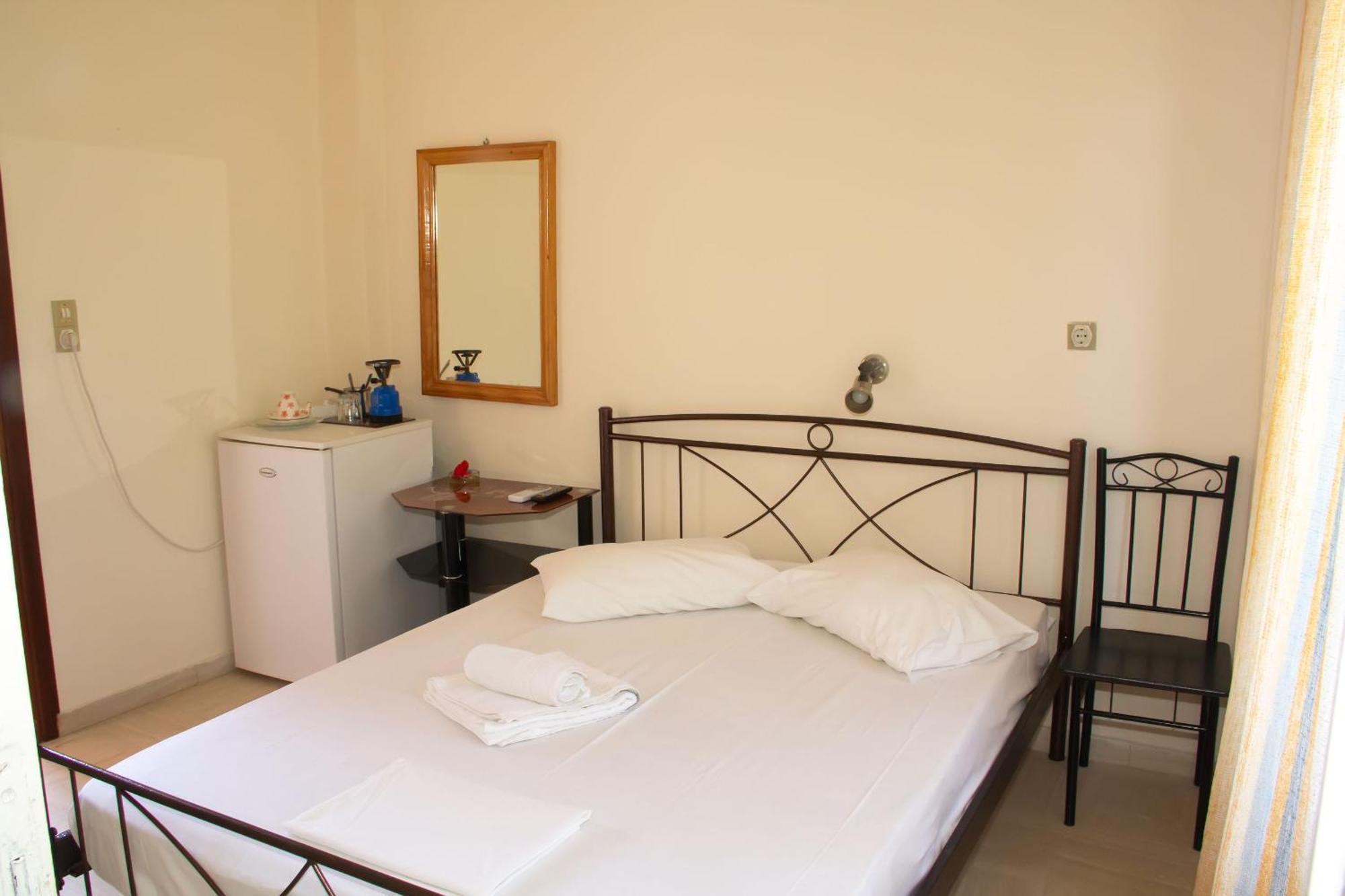 Aristidis Apartment Галисас Екстериор снимка