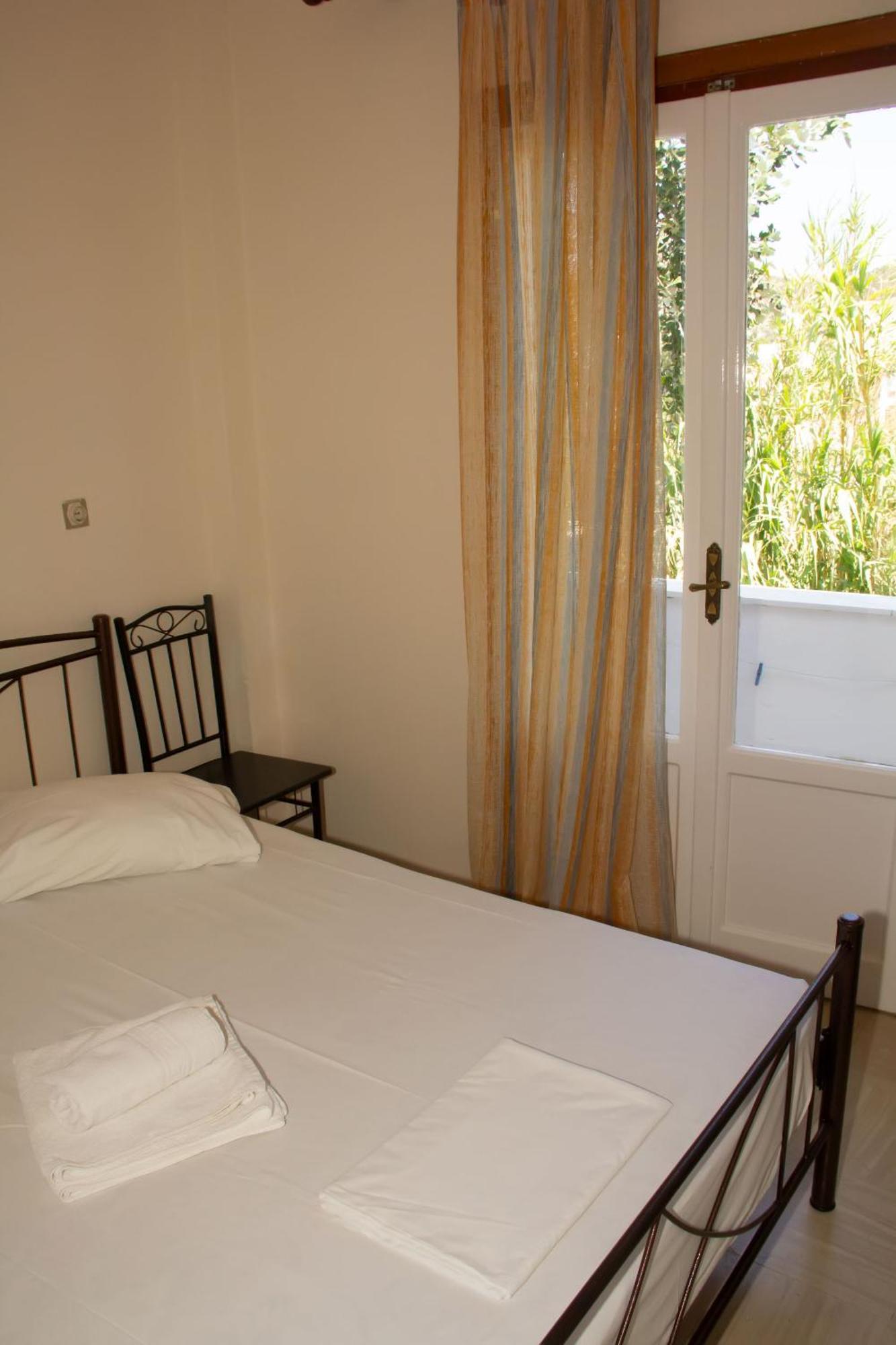 Aristidis Apartment Галисас Екстериор снимка