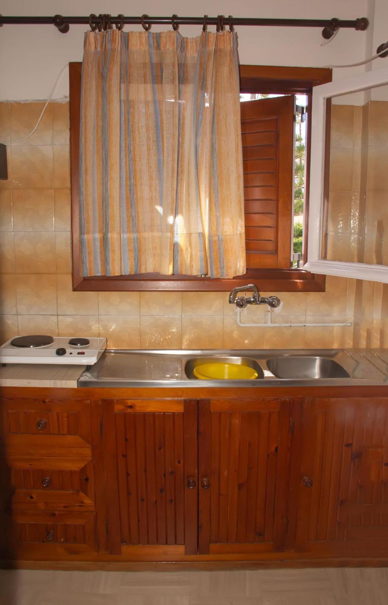 Aristidis Apartment Галисас Екстериор снимка