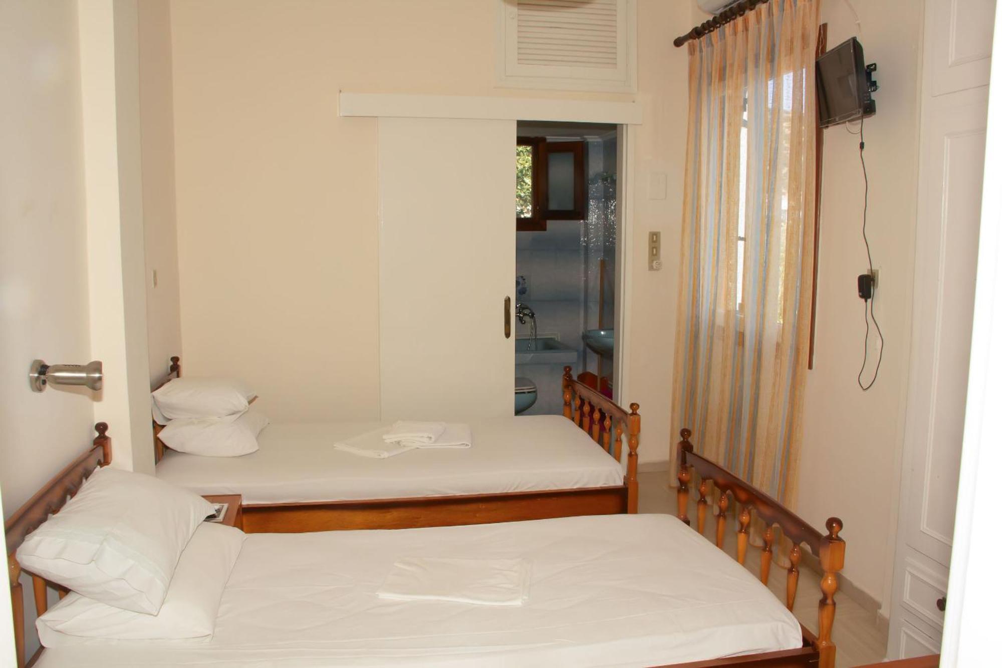 Aristidis Apartment Галисас Екстериор снимка