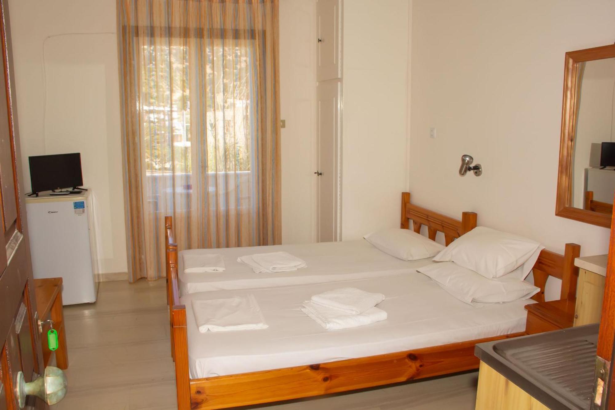 Aristidis Apartment Галисас Екстериор снимка