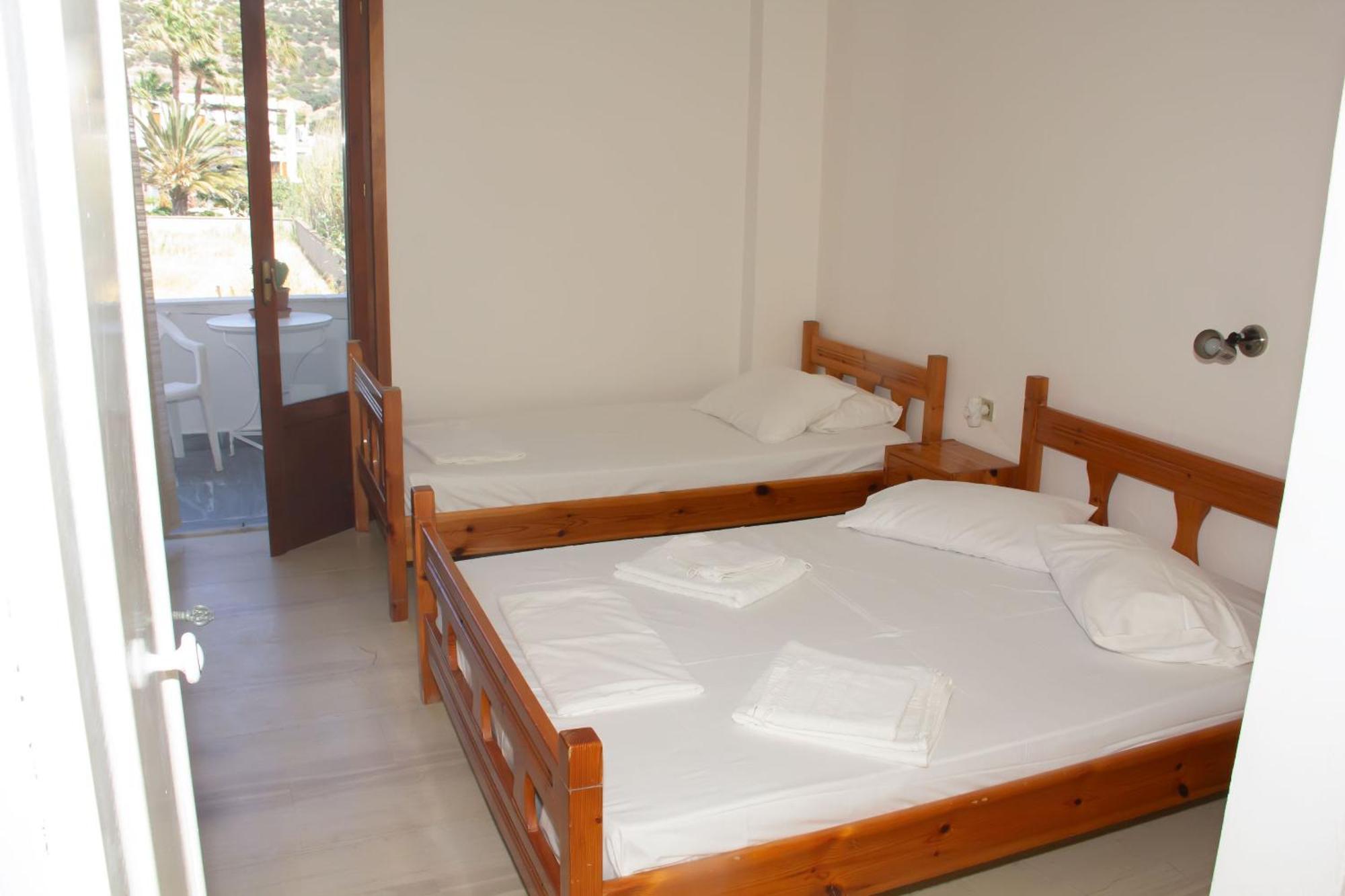 Aristidis Apartment Галисас Екстериор снимка
